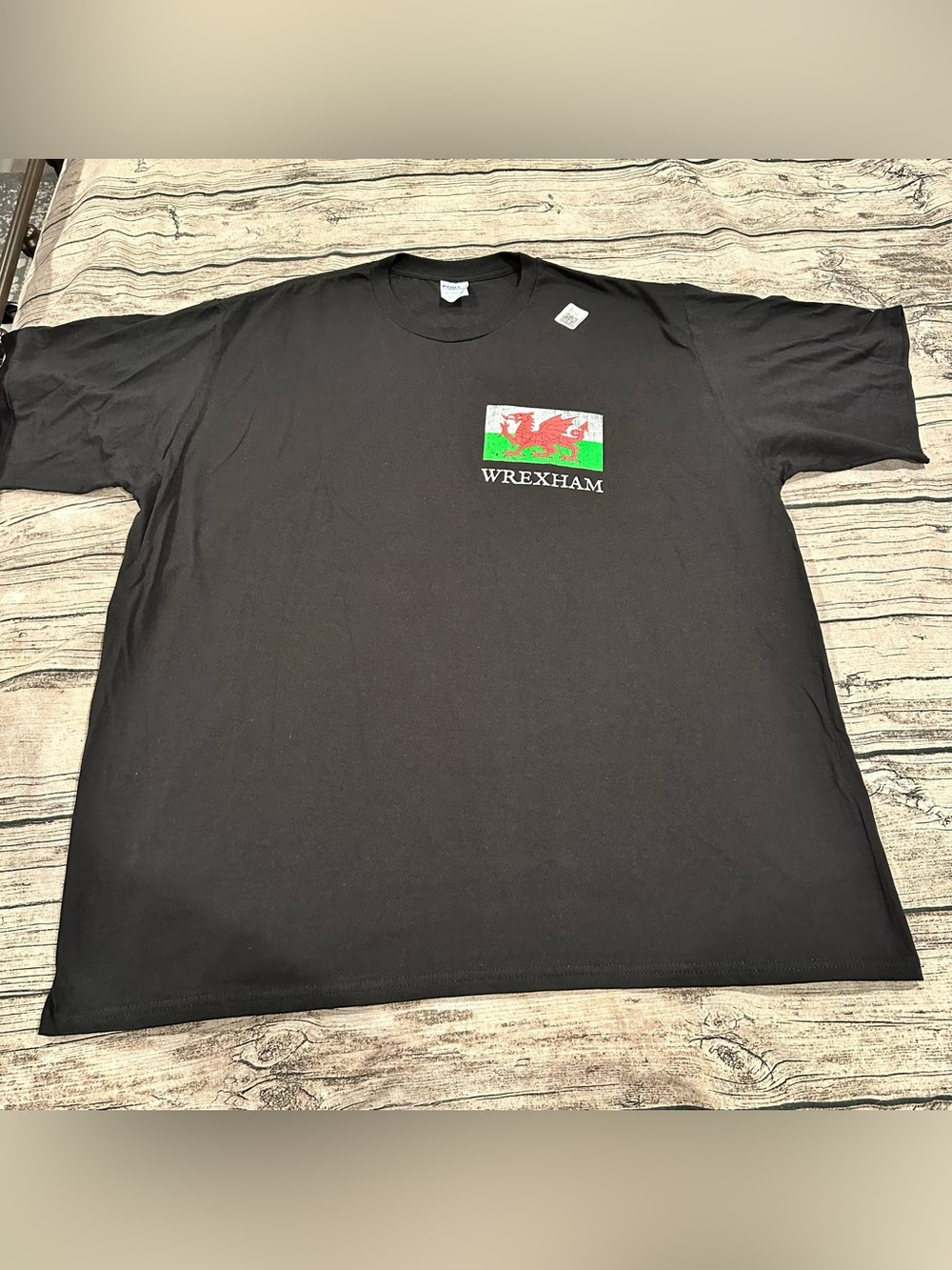 NWT Amazon Wrexham FC Black Graphic Cotton T-Shirt Men’s Size 2X